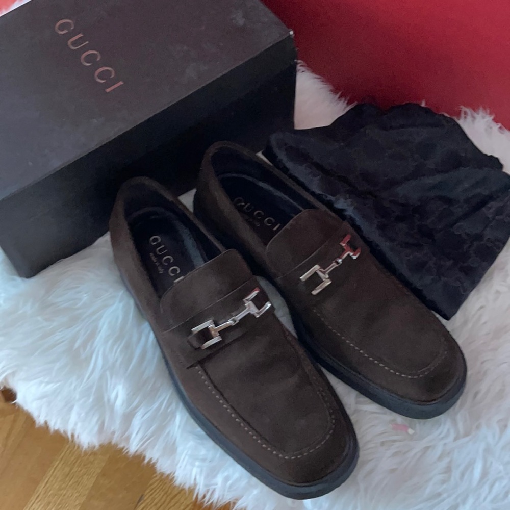 New with Box Gucci Men’s Brown suede loafers shoes size 11 E and they